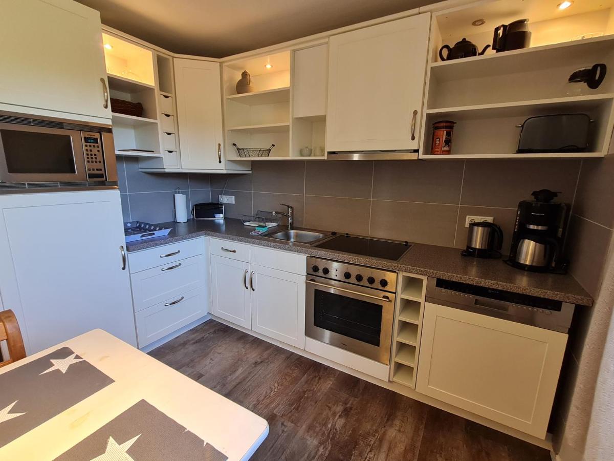 Ferienhaus Ellen, Eg Whg Utersum Dış mekan fotoğraf